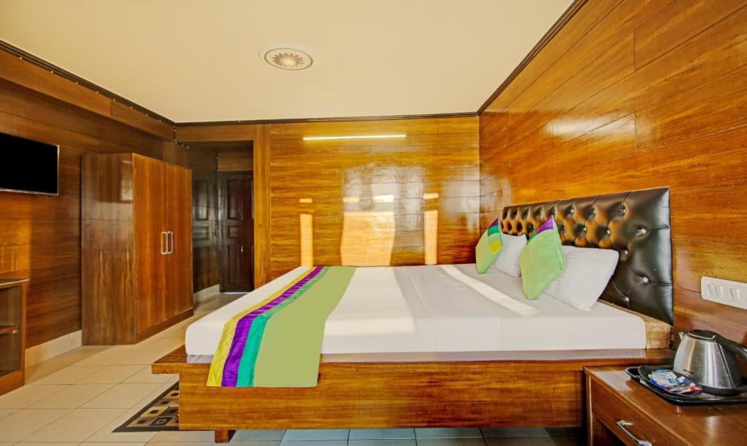 Homestay T P *